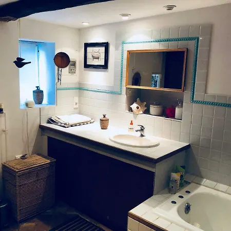 La Colle En Provence Main House Hébergement de vacances Sigonce