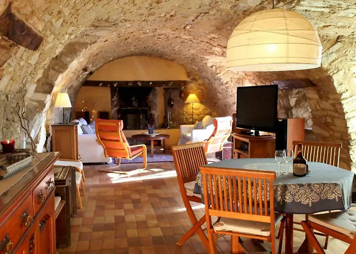 Holiday home La Colle En Provence Main House Sigonce